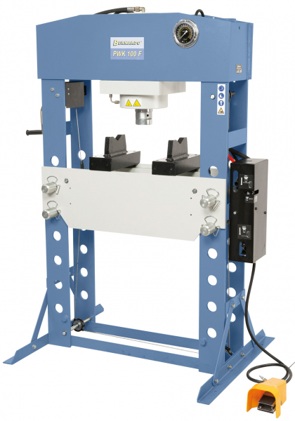 06-1719 Bernardo Pneumatische Werkstattpressen PWK 100 F